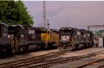 NS 3558, NS 3531, UP 3401 and others in Glenwood Yard